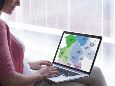 Mappa dei comuni italiani colorata con Paint